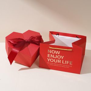 Heart-Shaped Multi-Color Jewelry Gift Box with Bag